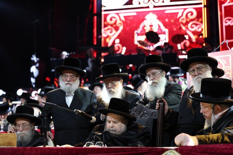 אנשיל בעק ויעקב נחומי