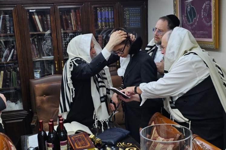 באדיבות המצלם