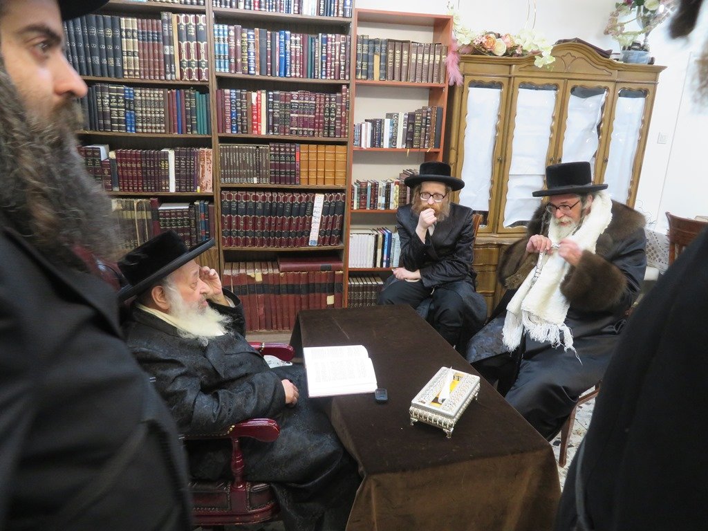 באדיבות המצלם