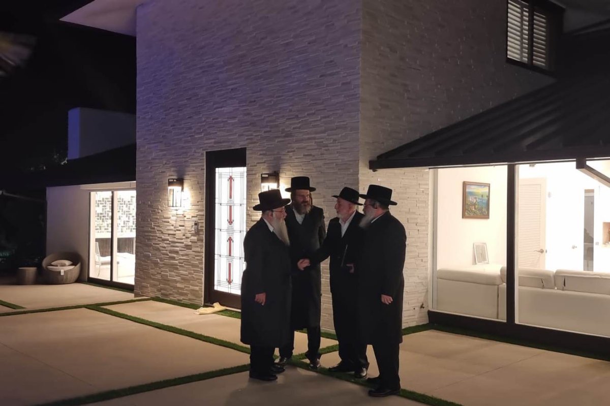 באדיבות המצלם