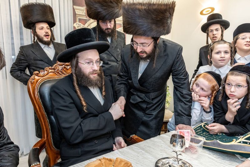 באדיבות המצלם