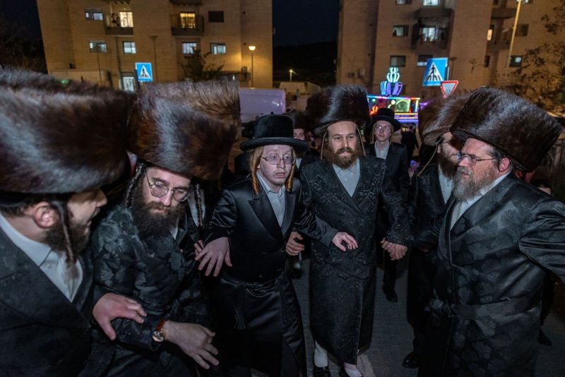 באדיבות המצלם