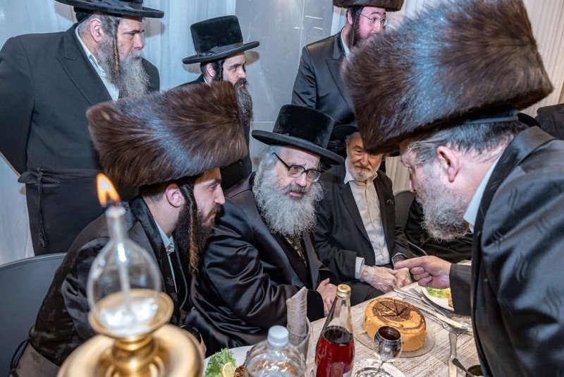 באדיבות המצלם