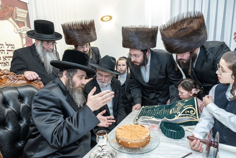 באדיבות המצלם