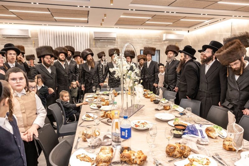 באדיבות המצלם