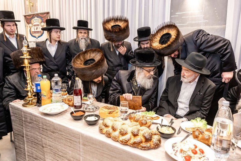 באדיבות המצלם