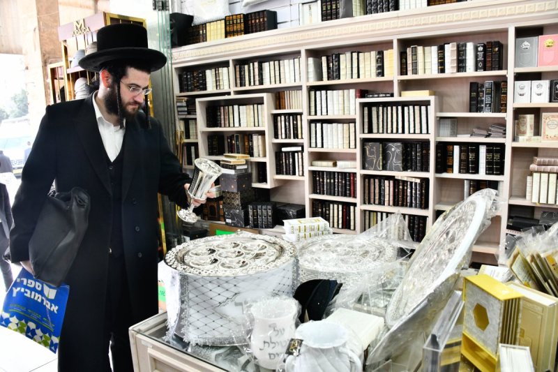 שוקי לרר