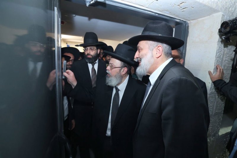 קובי הר צבי