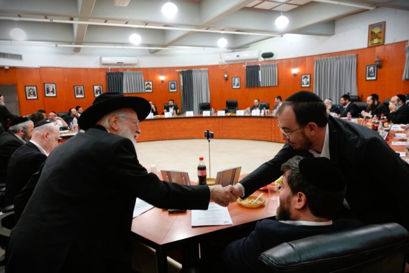באדיבות המצלם