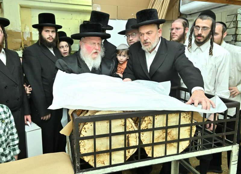 באדיבות המצלם