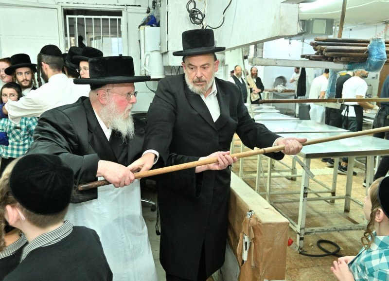 באדיבות המצלם