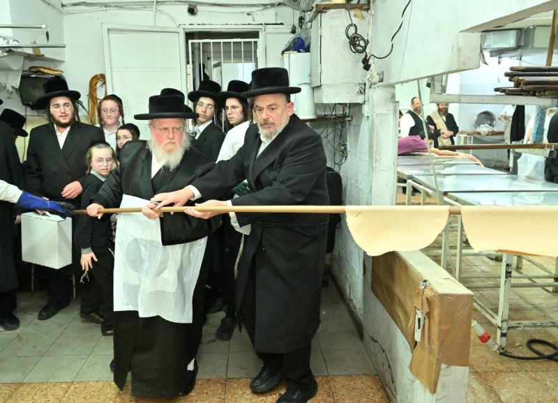 באדיבות המצלם