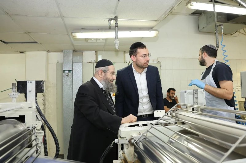 נועם אליהו