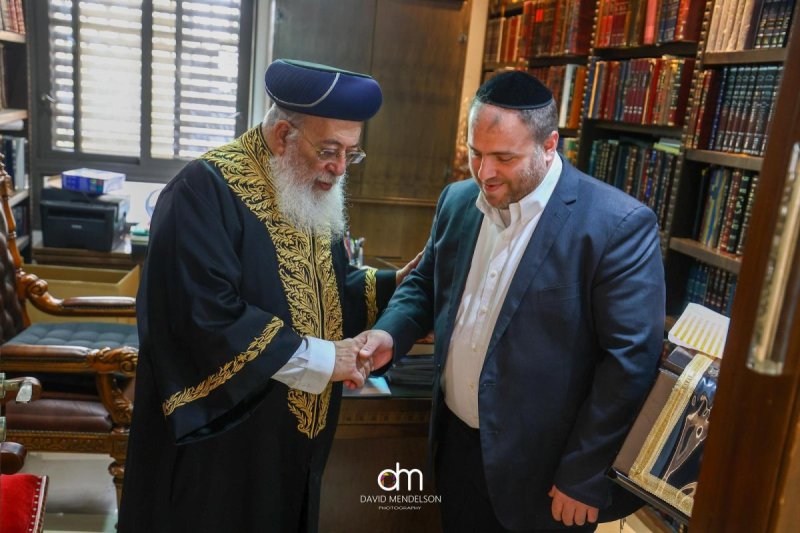 יח"צ
