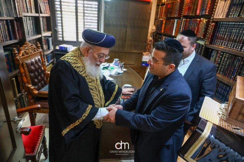 יח"צ