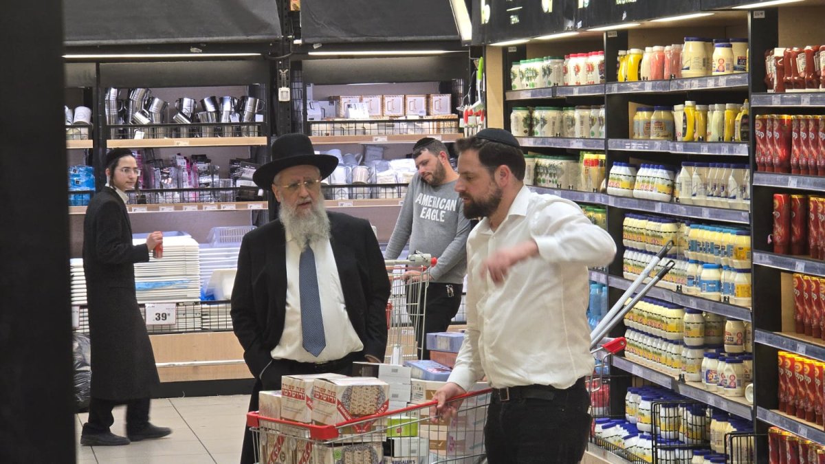 באדיבות המצלם