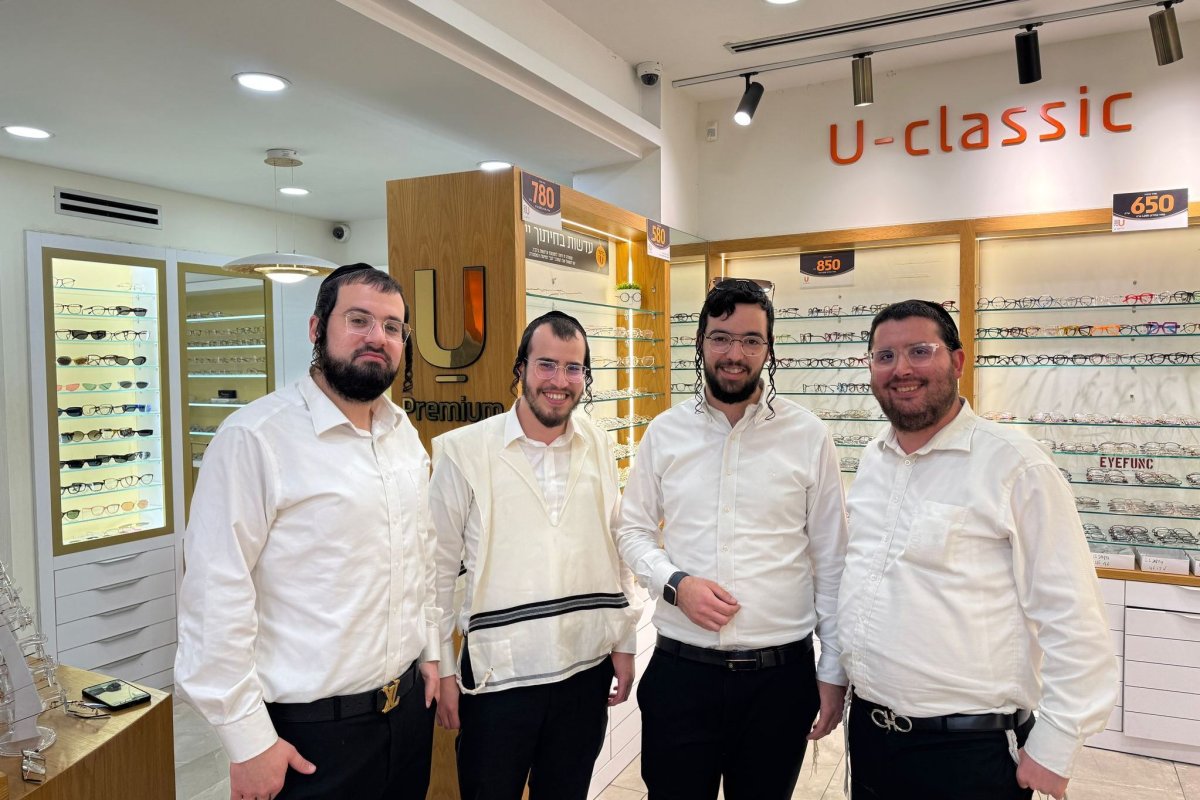 באדיבות המצלם