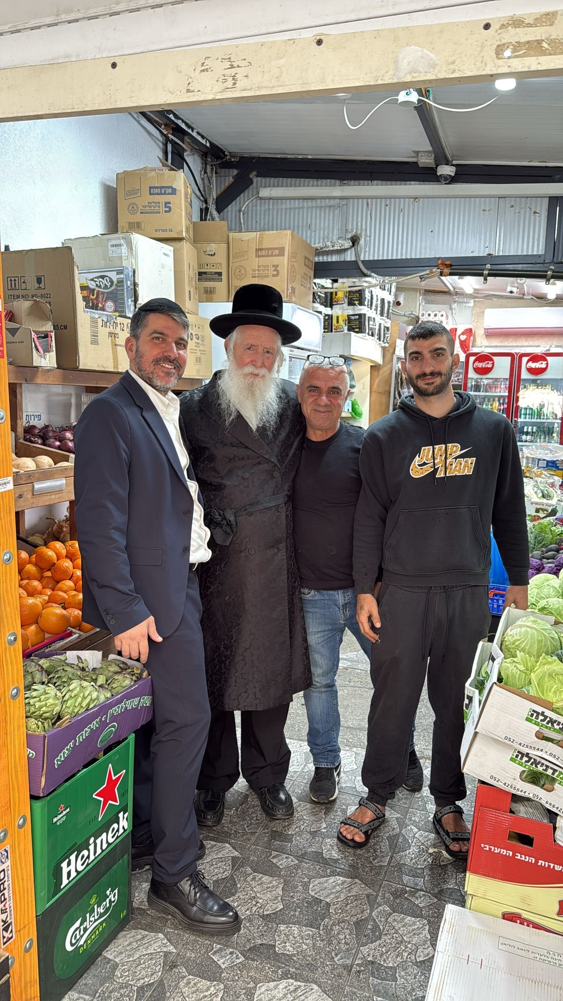 באדיבות המצלם