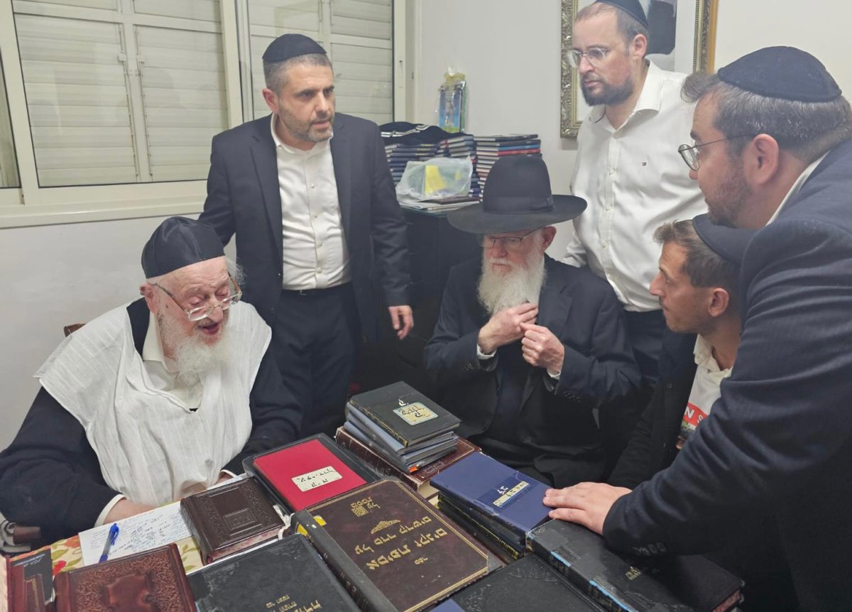 באדיבות המצלם