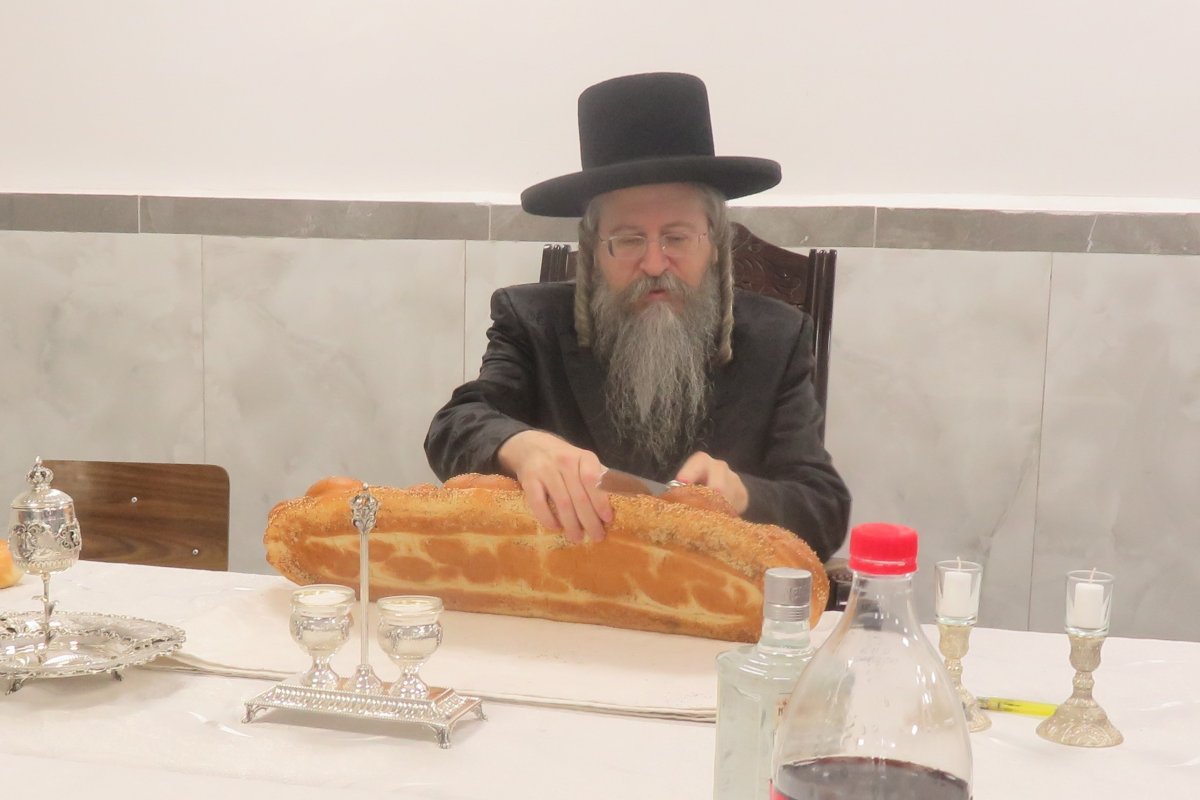באדיבות המצלם
