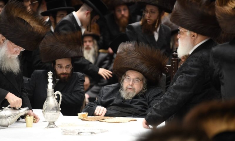ביום בו תלו את המן: האדמו"ר מבעלזא ערך 'אסתר טיש'