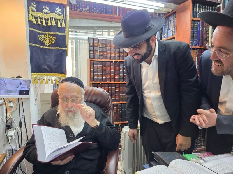 באדיבות המצלם