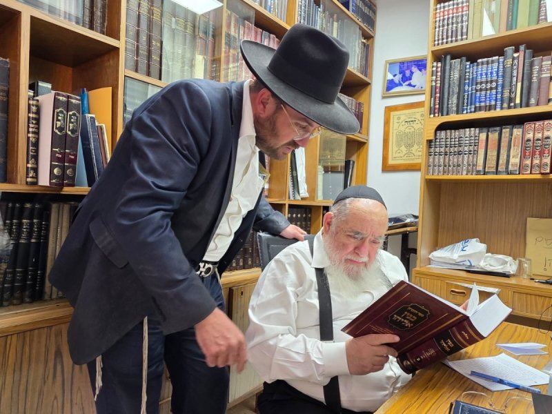 באדיבות המצלם