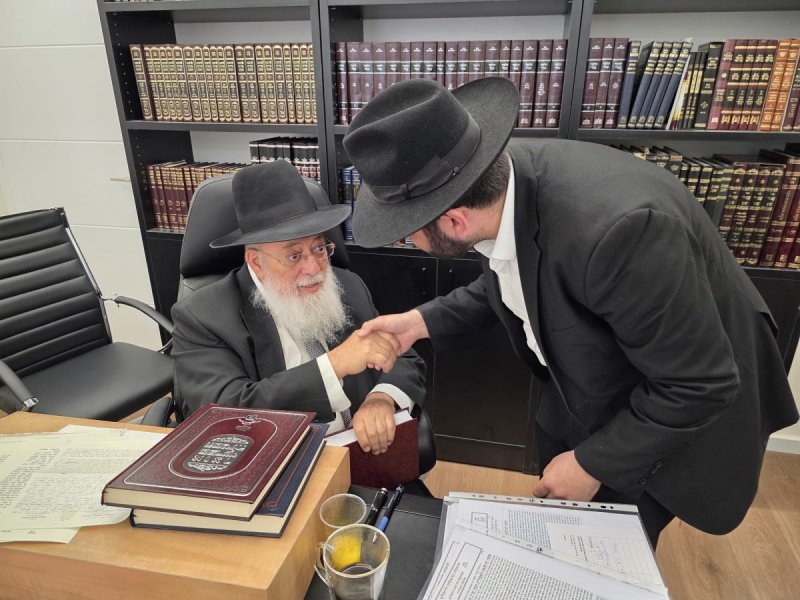 באדיבות המצלם