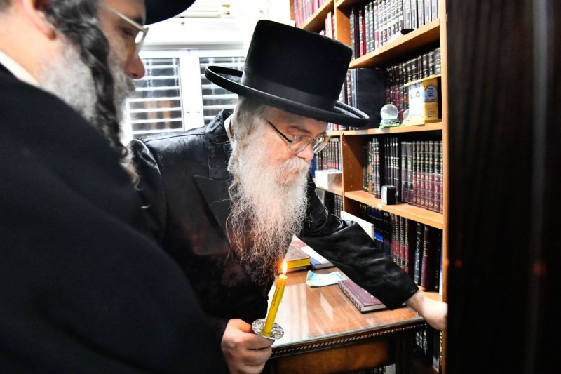 שוקי לרר