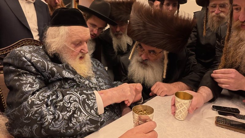 ד.ק