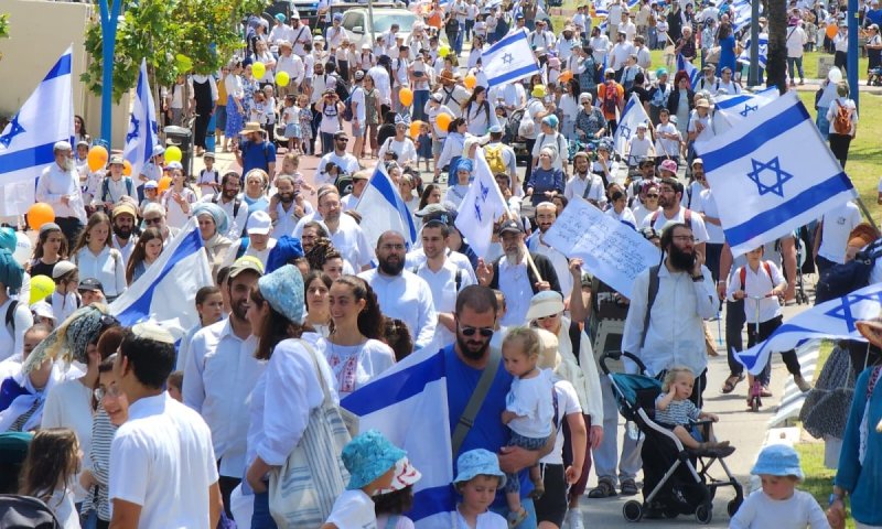 המאבק נמשך: אזרחים חצו את הגבול - ונכנסו לעזה
