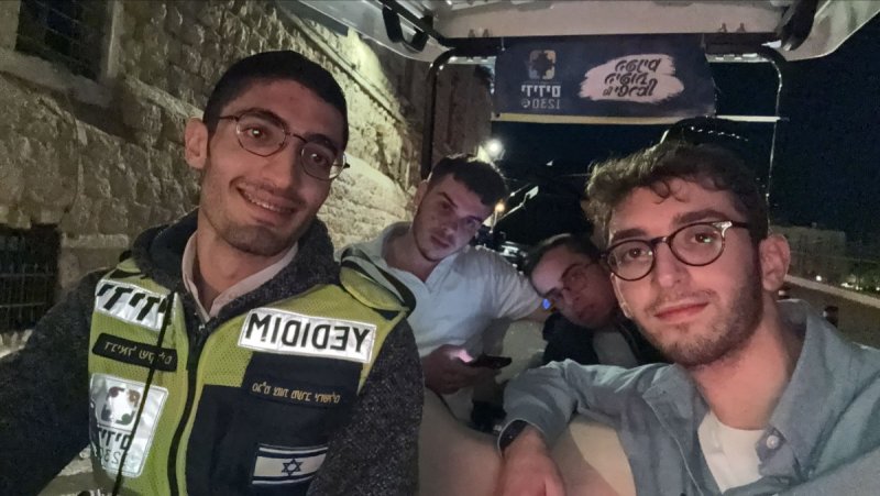 דוברות ידידים