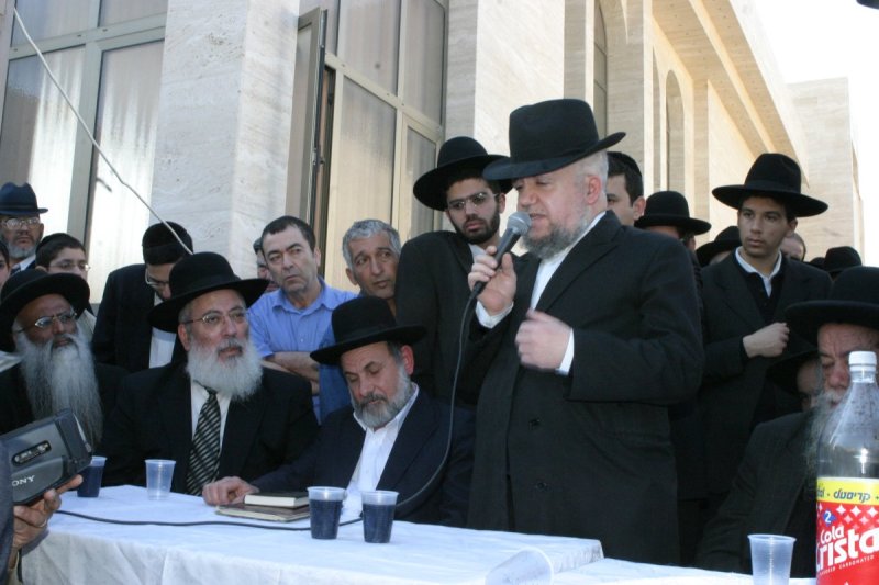 שוקי לרר