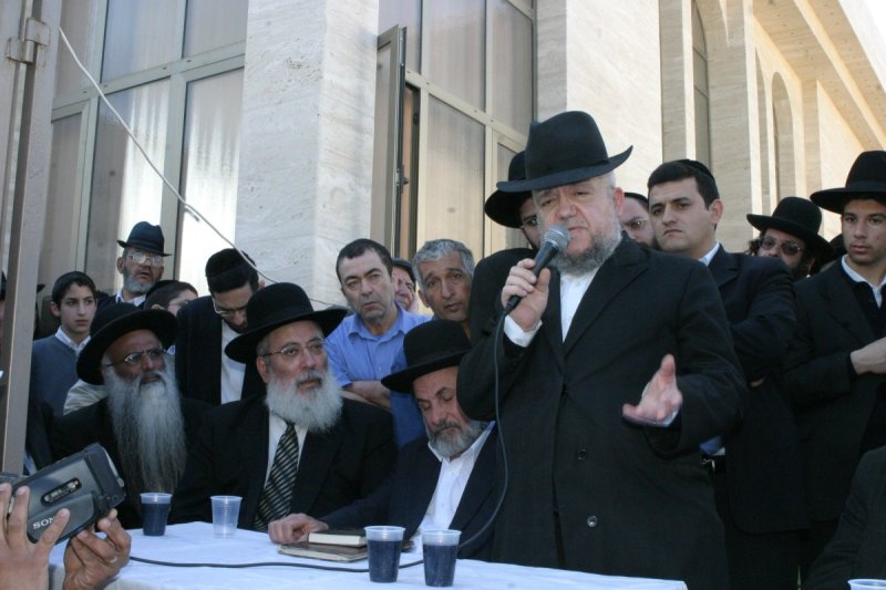 שוקי לרר