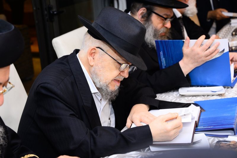 שוקי לרר