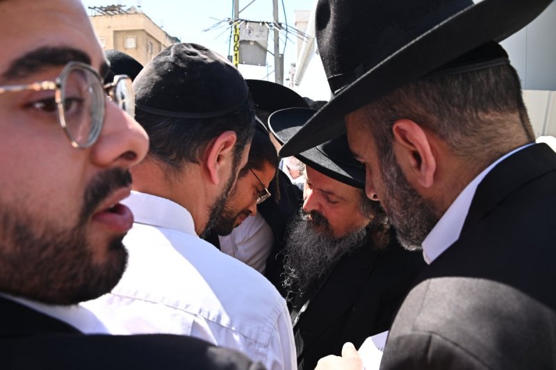 שוקי לרר
