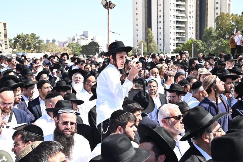 שוקי לרר