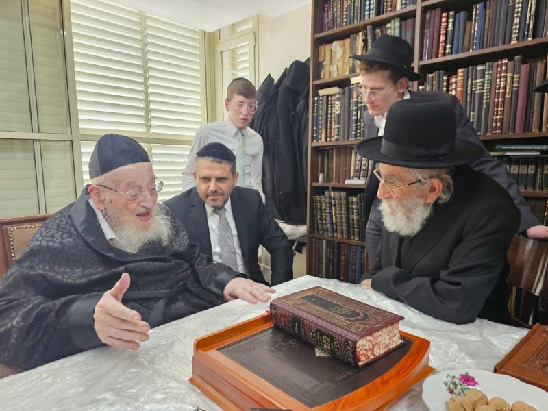 שוקי לרר