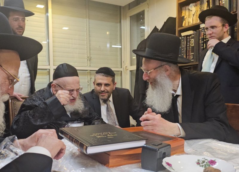 שוקי לרר