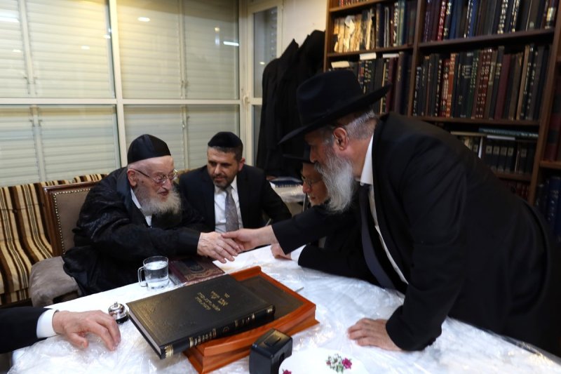 שוקי לרר