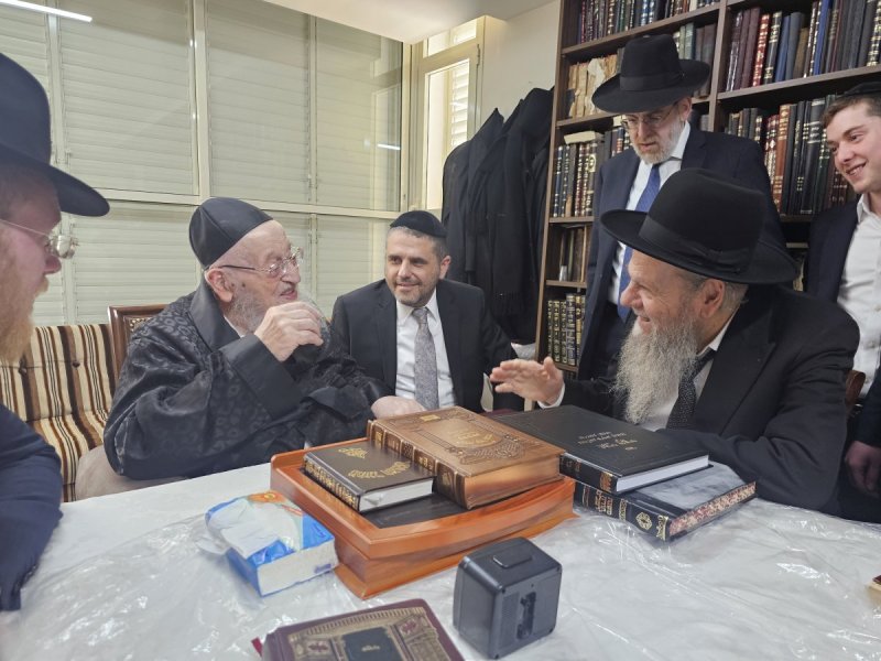 שוקי לרר