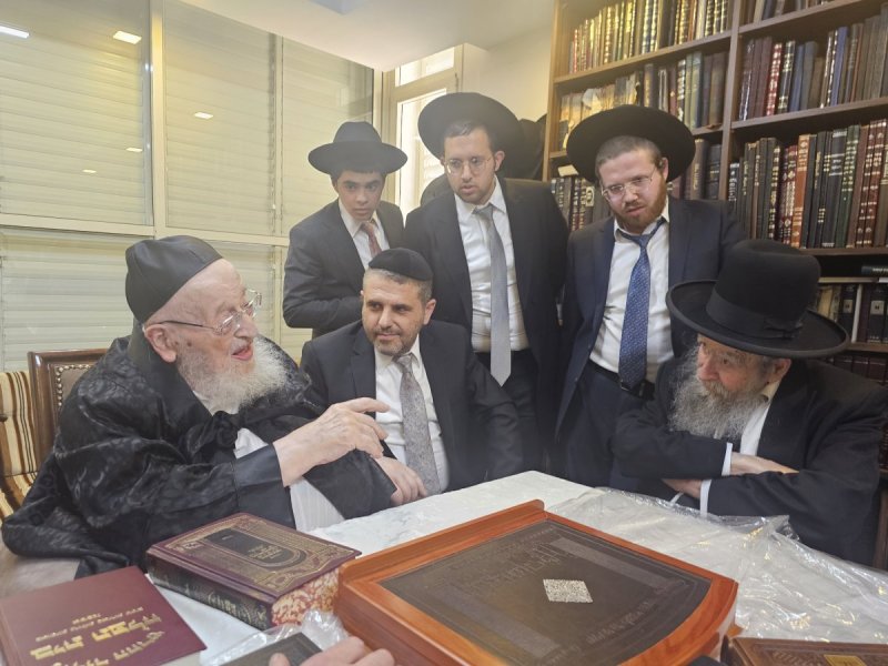שוקי לרר