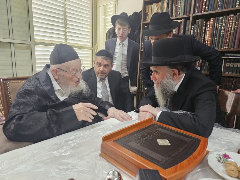 שוקי לרר