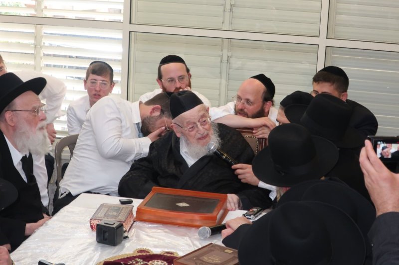 שוקי לרר