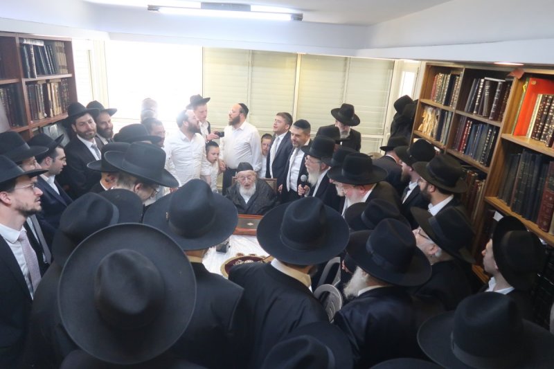 שוקי לרר