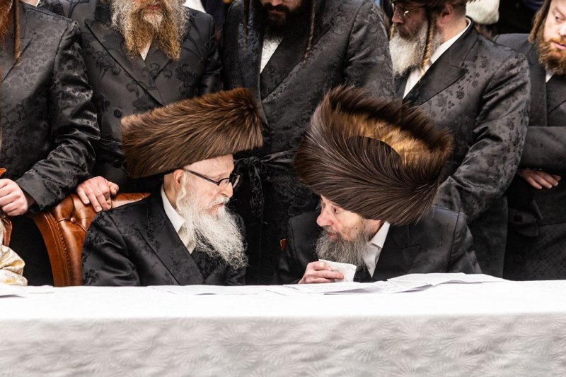 אייזיק י.