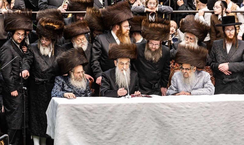 אייזיק י.