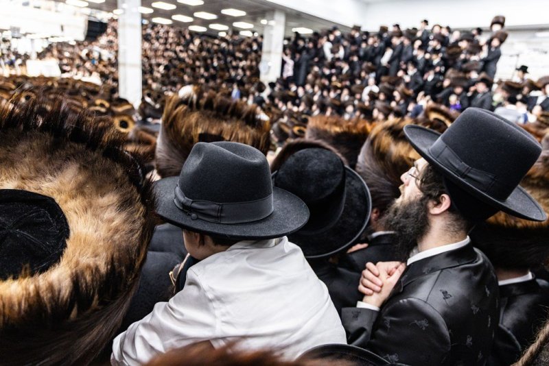 אייזיק י.