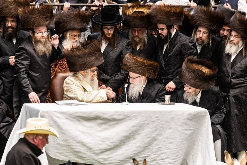 אייזיק י.