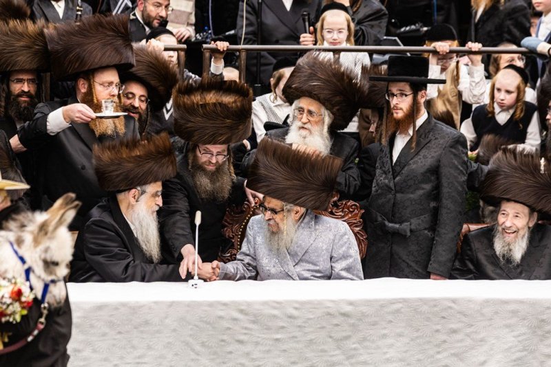 אייזיק י.